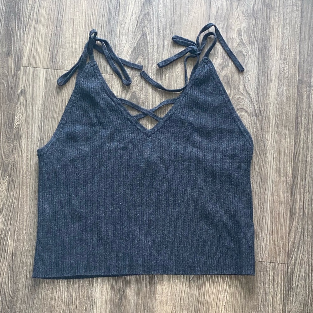 LA Hearts dark gray tank/ crop top